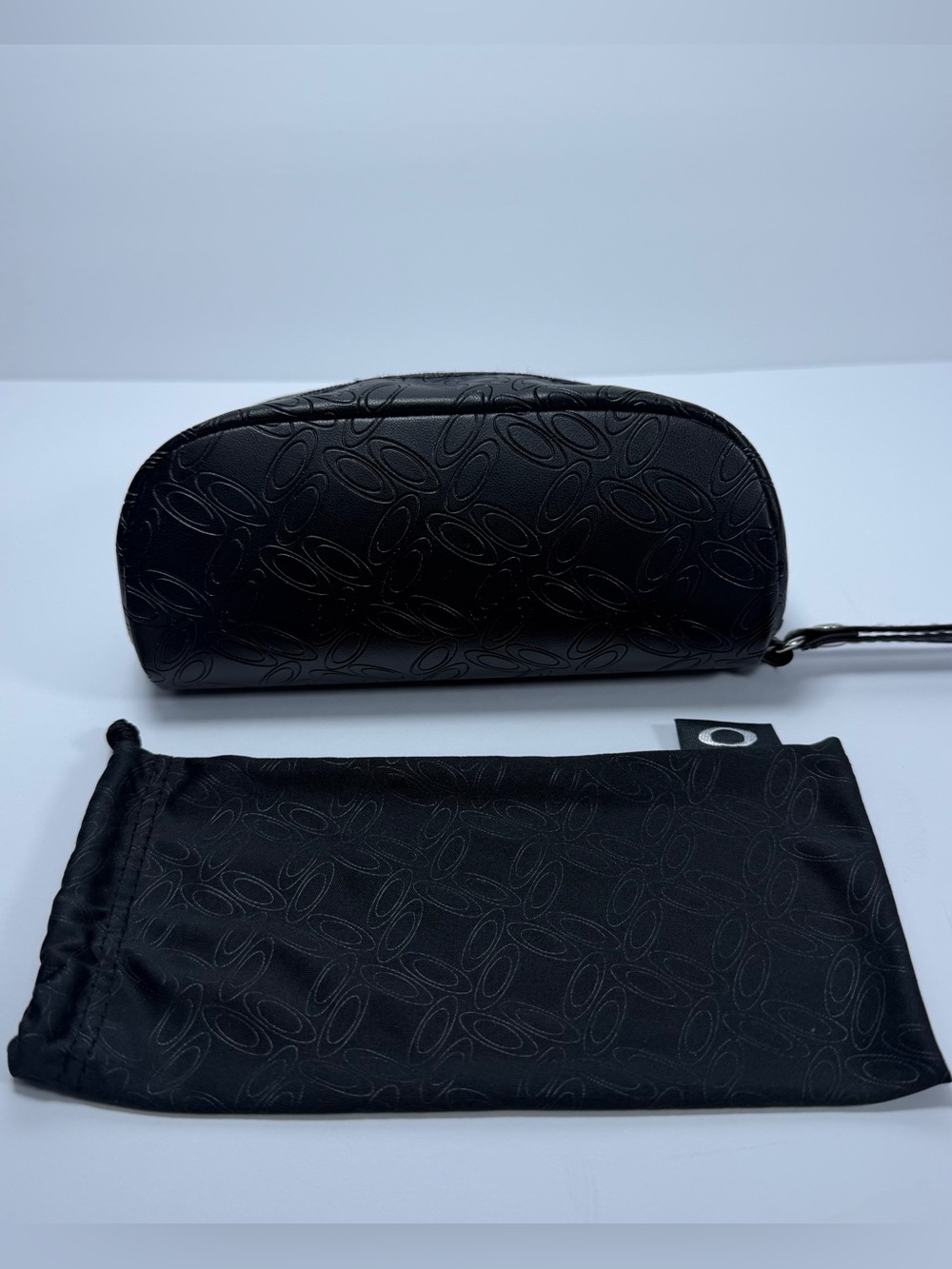Oakley Black Ellipse Print Hard Shell Storage Case with Microfiber Pouch